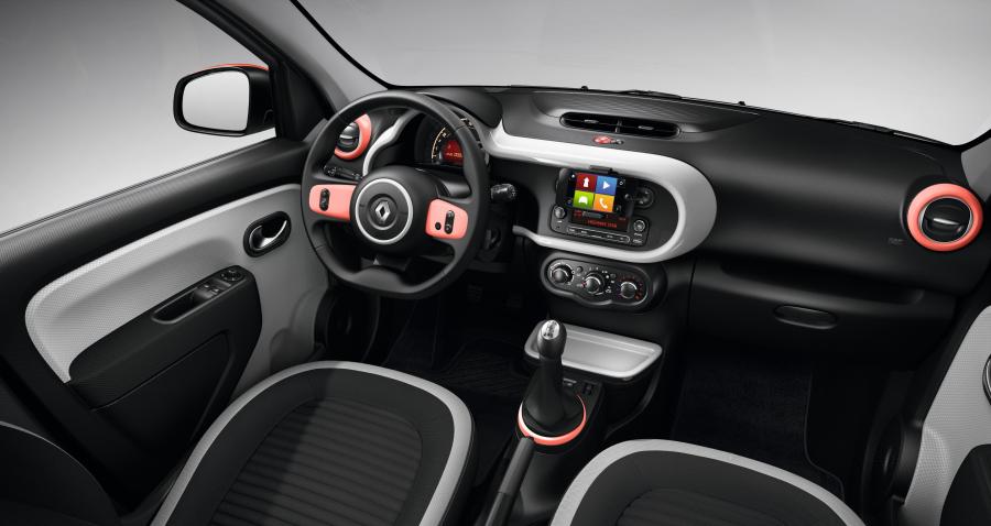Торпедо Renault Twingo Hipanema 2016 года  (фото 11 из 13)